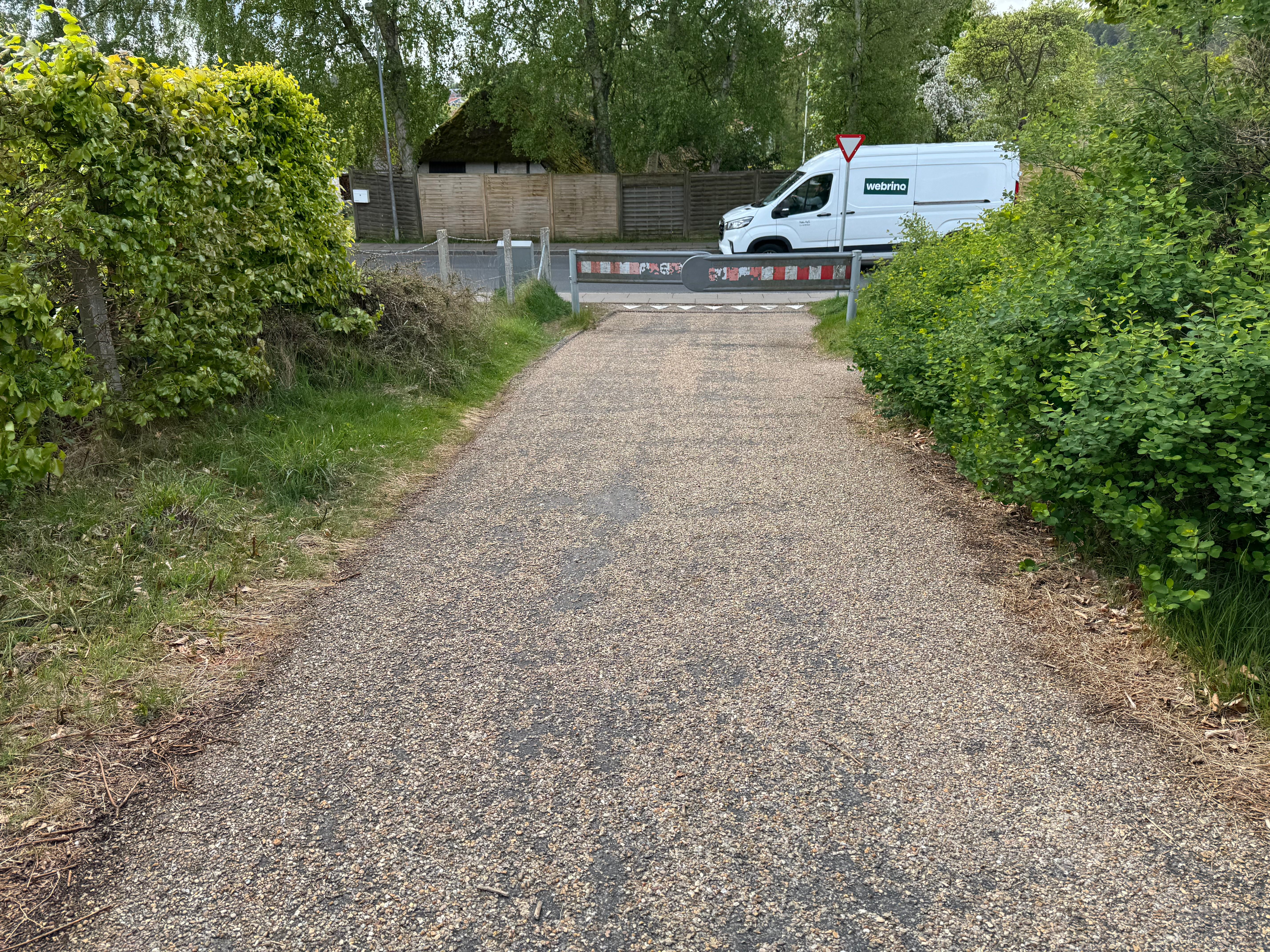 Bom 1 set fra cykelstien.
